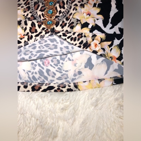 ✨VENUS Animal print Tankini with Graphic Embellishments✨ - Picture 10 of 16